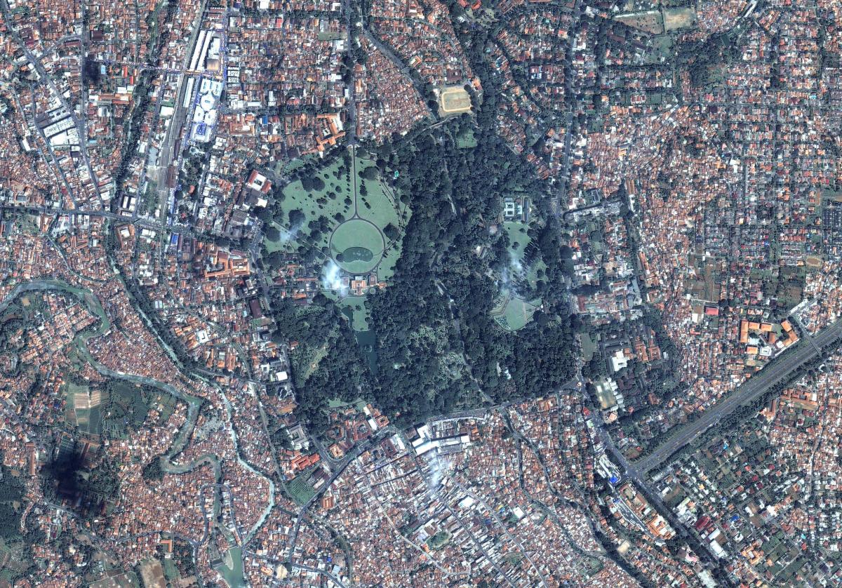 harta e Xhakartë satelitore